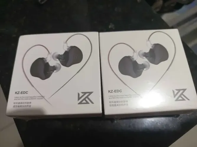 Fone gamer KZ EDC com Microfone