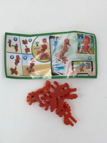 Kinder ovo cavalo marinho 