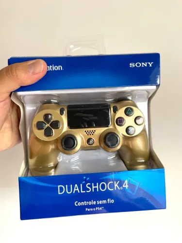 Controle PS4 Dourado novo! Entrego ?