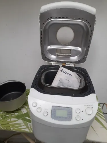 Panificadora Philco Cake Nuts