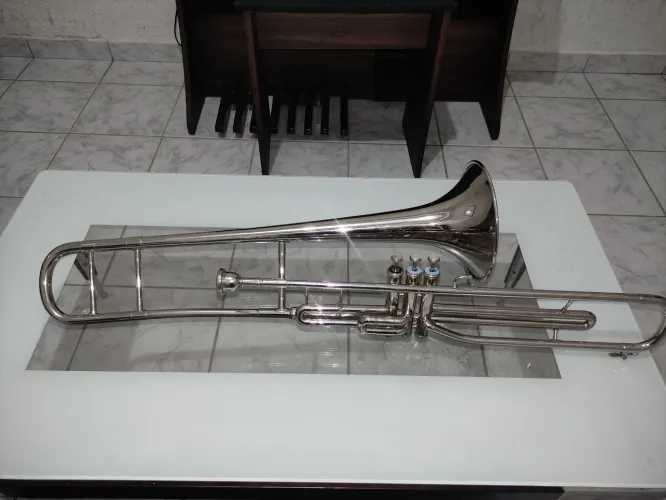 Trombone Weril Brasil em Dó. Mais barato do Brasil