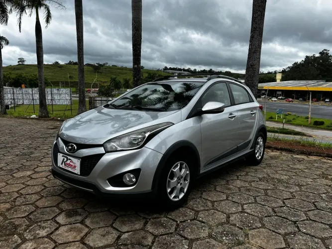 Hyundai HB20X Style 1.6 Flex 16V Mec. 2014
