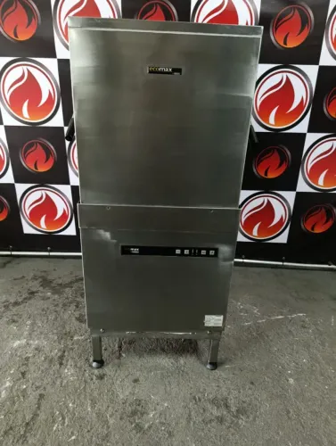 Lava louça industrial  marca HOBART modelo ecomax 612 trifásico 380 está em ótimo estado 