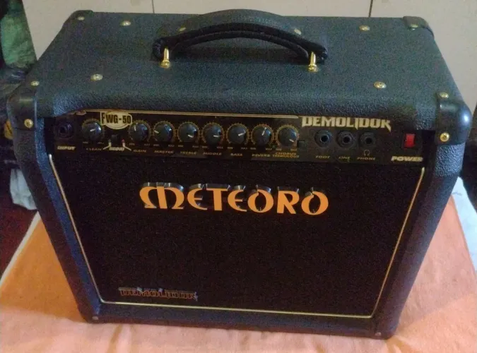 Amplificador guitarra - Meteoro Demolidor - FWG-50