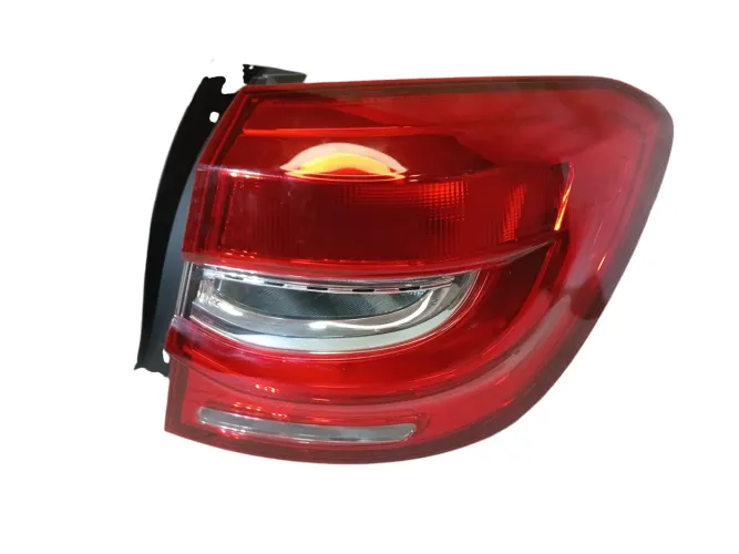 Lanterna Renault Sandero Lado Direito 2019 2023 Original Vermelha