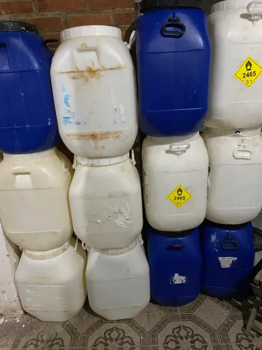 Bombonas / vasilhames 50L. tampa de rosca