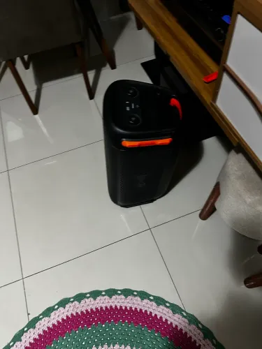 Jbl partyBox 110