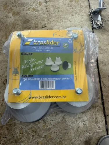 Pé de Geladeira Fogão e Freezer