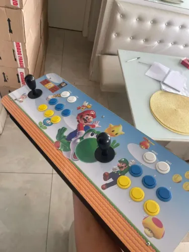 Arcade com 65 mil jogos
