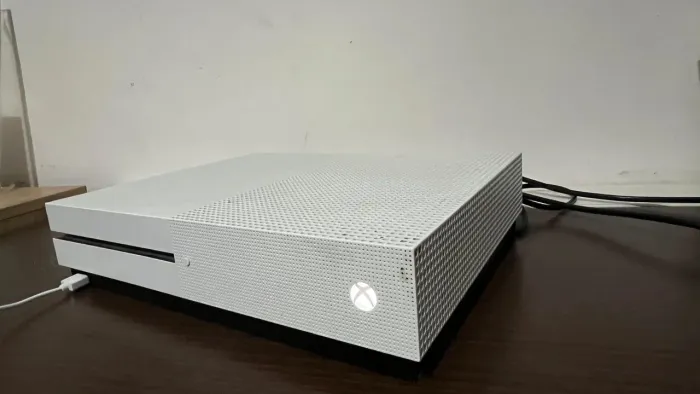 Xbox One S - Modelo 1681