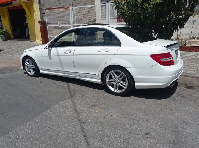 Mercedes-Benz C-250 CGI Sport 1.8 16V Aut. 2014