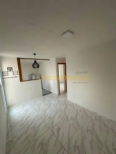 Apartamento com 2 quartos, Santana - Pindamonhangaba