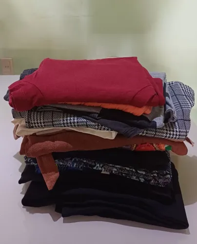 Roupas para bazar ou brechó 