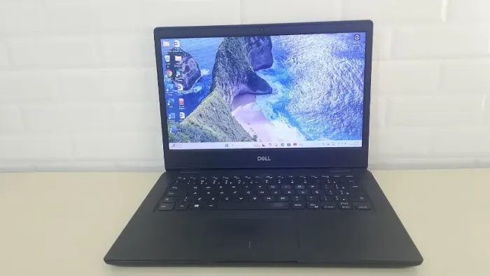 Notebook Dell latitude 3400