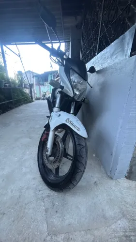 Vendo cb 300 