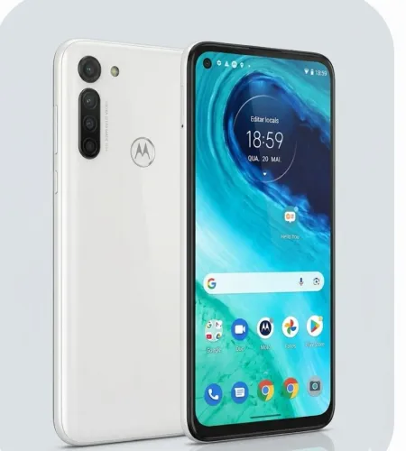 Celular semi novo