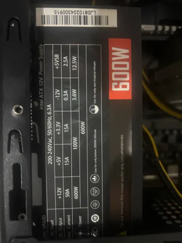 Fonte ATX Warrior AK 600W - Usada em ótimo estado