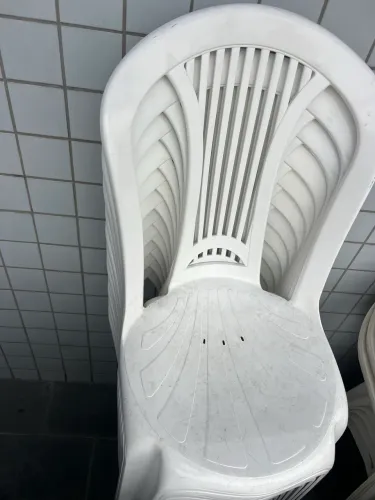 Cadeira de plástico