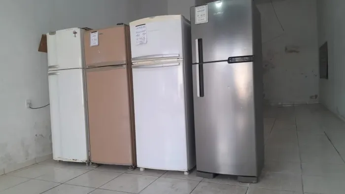 Conserta se lavadora, microondas, geladeira, tanquinho, freezer, fogão, lava e seca