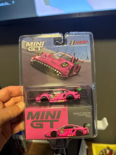Porsche mini gt (872)