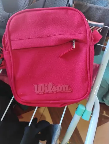 Bag vermelho Wilson original entrega centro de Niterói 