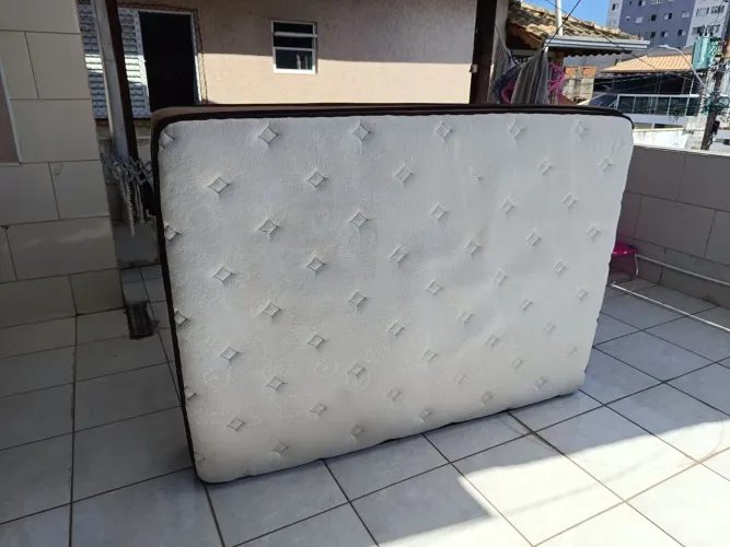 Colchão e Box molas ensacadas 