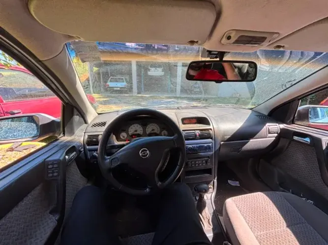 Chevrolet Astra Sedan 2.0/ CD 2.0 MPFI 8V 4P Aut. 2004