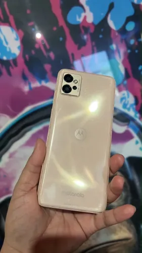 Vendo moto g32, 128 gigas usado, mas sem nenhum problema