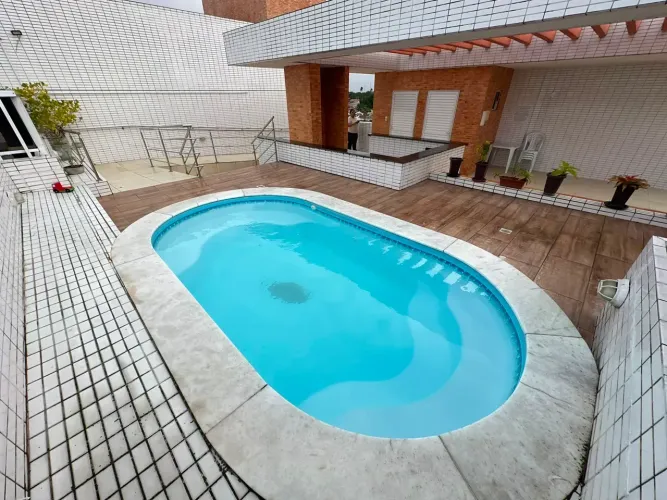 APARTAMENTO COM VARANDA | PISCINA E ESPAÇO GOURMET | EXCELENTE LOCALIZAÇÃO EM JAGUARIBE