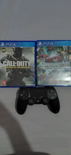 DualShock 4 + Call of Duty Infinite Warfare + Awesomenauts Assemble