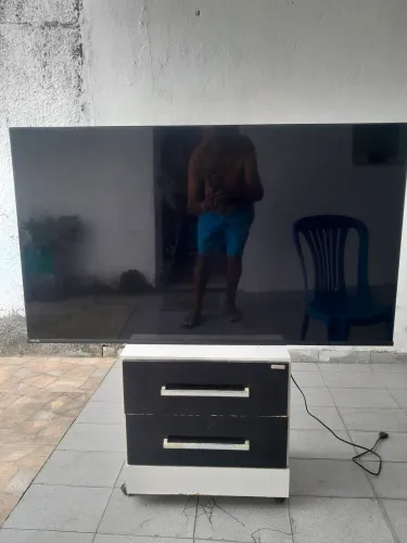 Tv Toshiba 55 pol pra retirar peças 