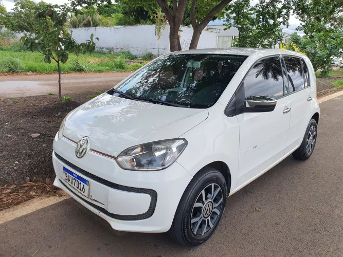 Volkswagen Up! Take 1.0 Total Flex 12V 5P 2017