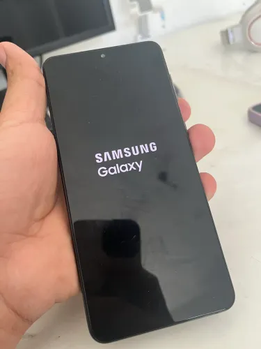 Display s21 plus