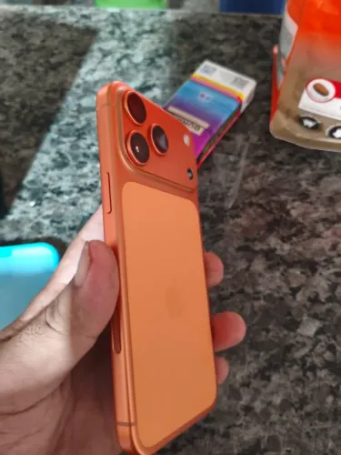 iPhone 17 pro Max 3 meses de uso