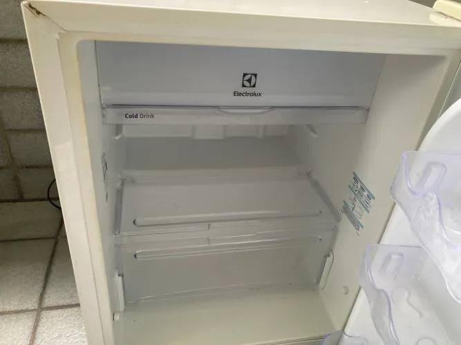 Frigobar Electrolux 79 l