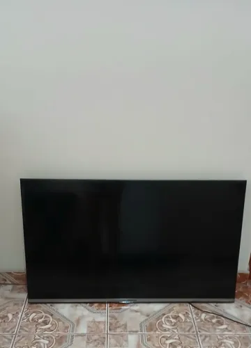 TV COM DEFEITO