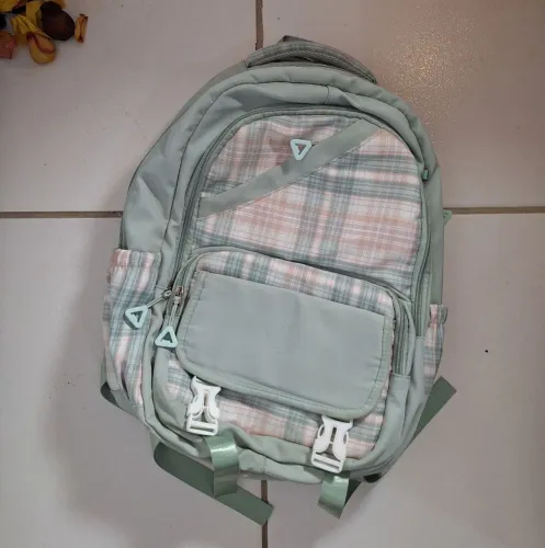 Roupas  e acessórios e Boa condições 