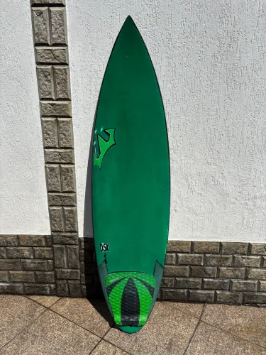 Prancha de Surf 5,11 - Reis Boards