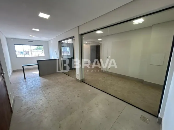 Casa Comercial 3 salas para Locação São Benedito, Uberaba