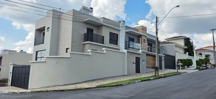 Casa a venda com 3 quartos no bairro Jardim Acacias em Poços de Caldas - MG