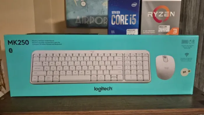 Kit teclado e mouse Logitech, branco, sem fio, novo, lacrado, com garantia!