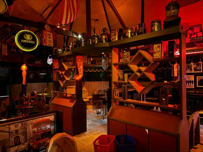 BAR/RESTAURANTE TEMÁTICO