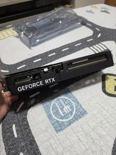 RTX 5070 OEM Dell