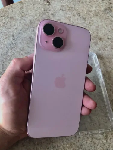 iPhone 15