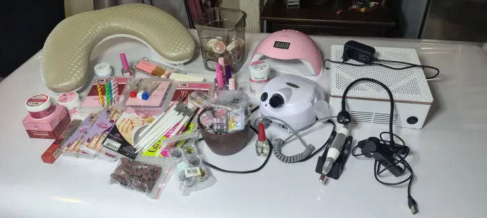Kit Nail Desagner 