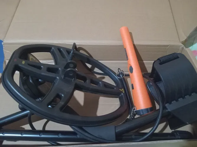 Detector de metais tx850 novo