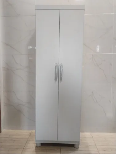 Multiuso com cabideiro/Guarda roupa solteiro