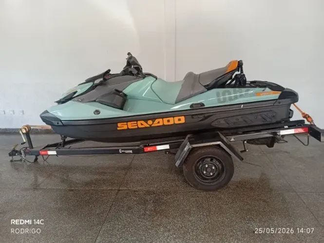 Jet Ski Seadoo Gti 170 com a Carretinha 