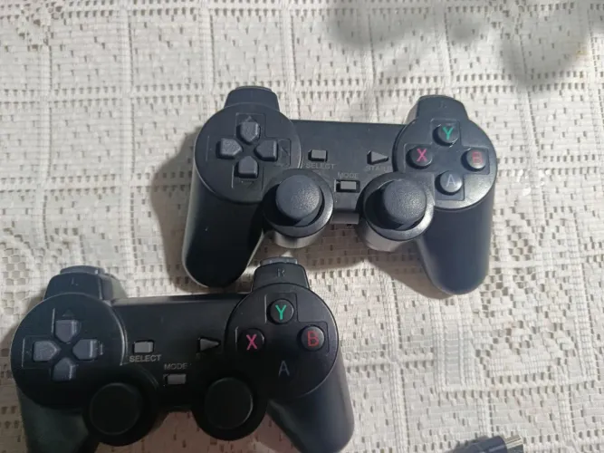 Vende-se vídeo game antigo