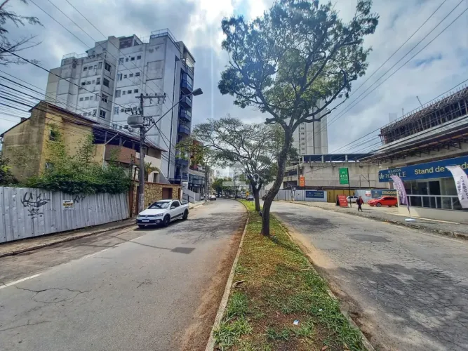 Terreno à venda, 350 m² por R$ 950.000,00 - Boa Vista - Juiz de Fora/MG